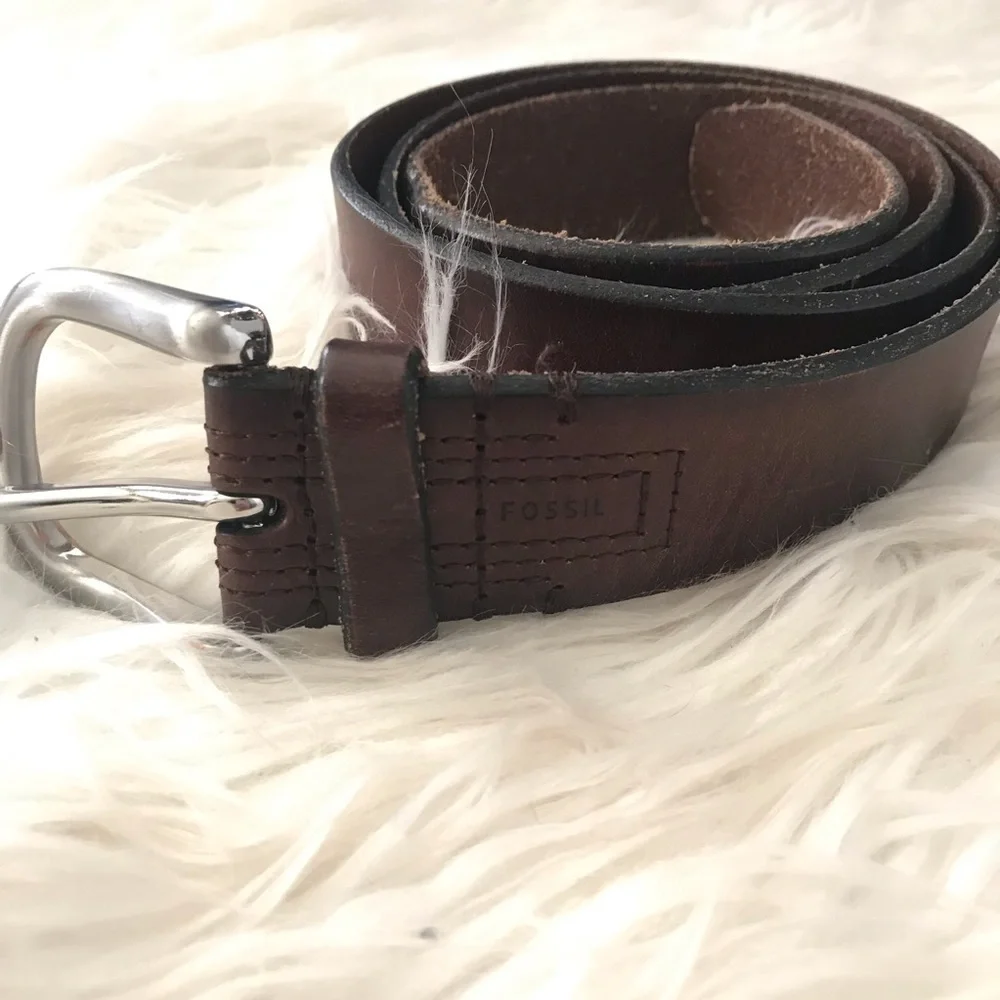 Men’s Fossil brown leather distressed belt 42